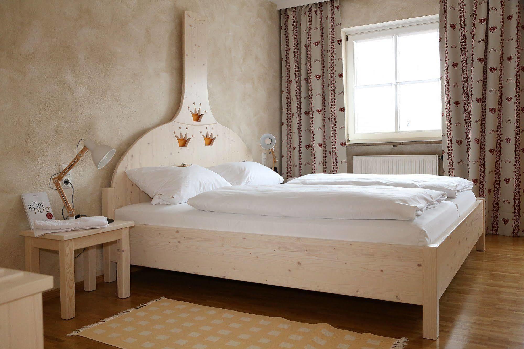 Hotel & Brauereigasthof Drei Kronen Memmelsdorf Luaran gambar